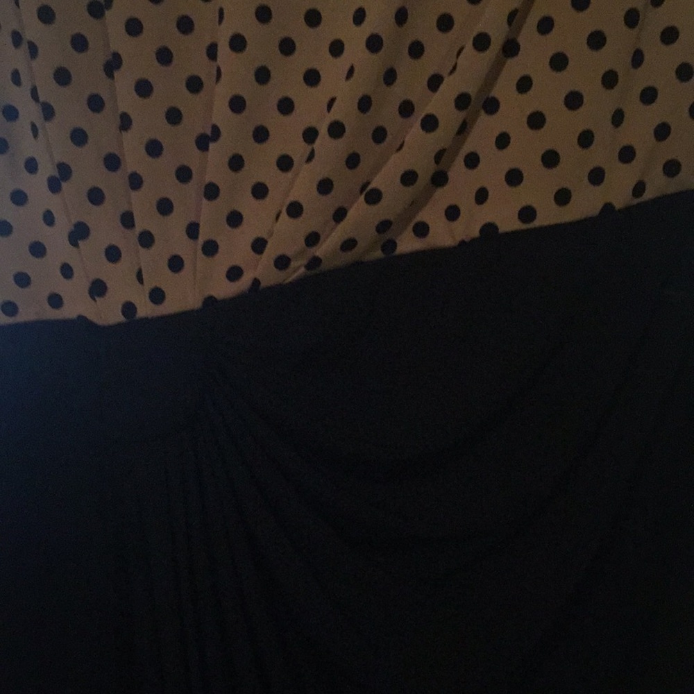 Dress - Picture 4 of 4